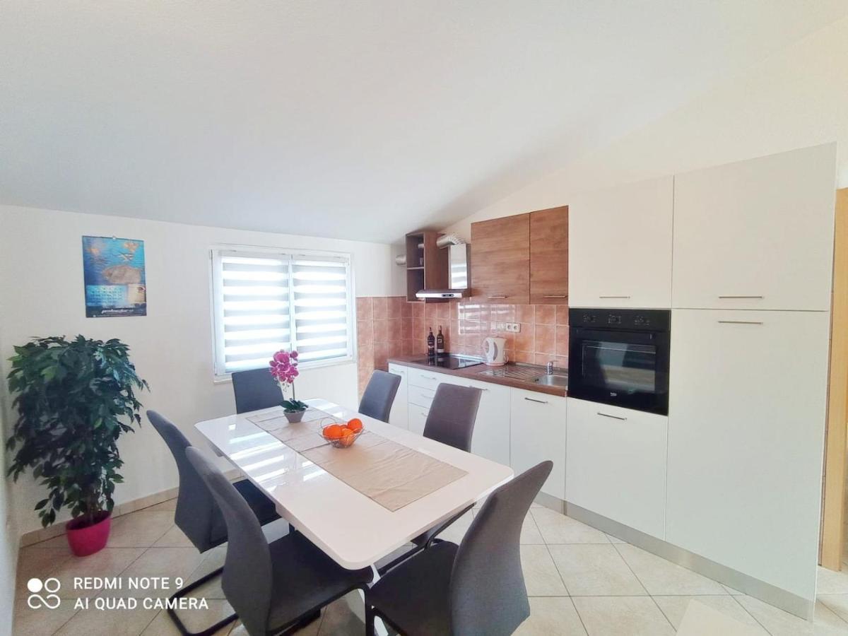 Apartman Mia With Pool1 سبليت المظهر الخارجي الصورة