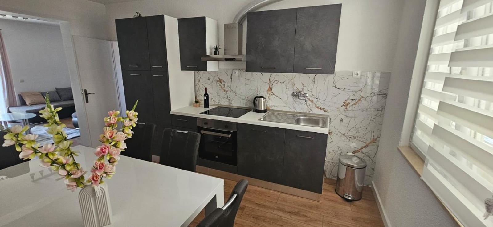 Apartman Mia With Pool1 سبليت المظهر الخارجي الصورة